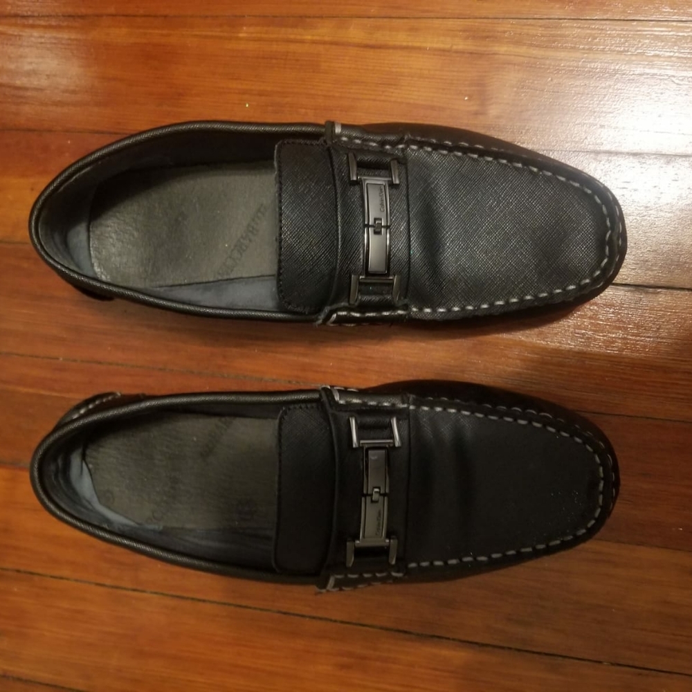 Dress shoes